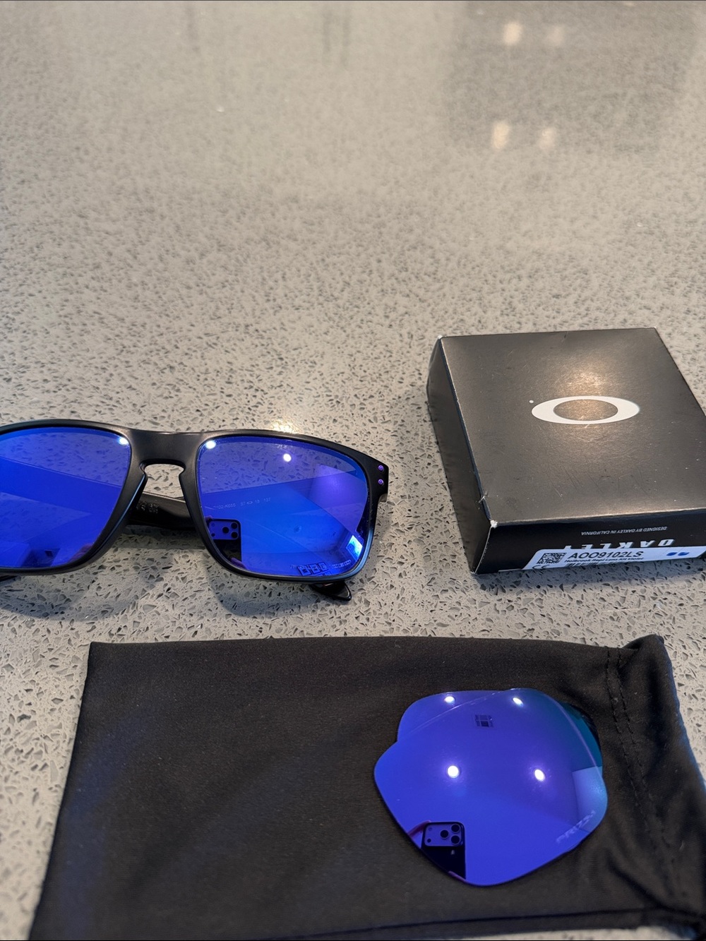 Oakley Holbrok